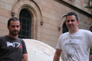 Familia y amigo de Juan Albero